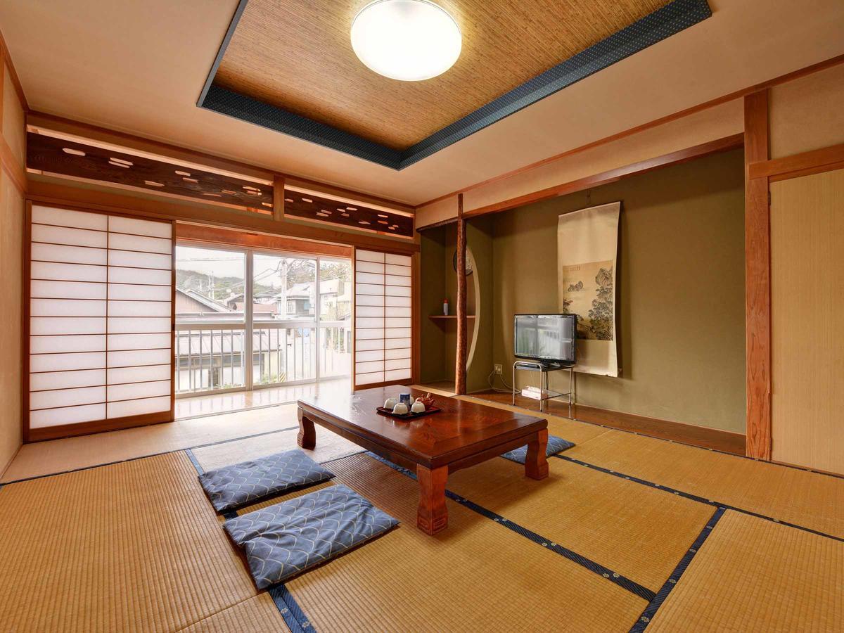 Suzukiya Ryokan Hotel Daigo Екстериор снимка